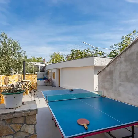 3 Bedroom Awesome In Apartmán *