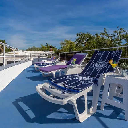 アパート 3 Bedroom Awesome In *