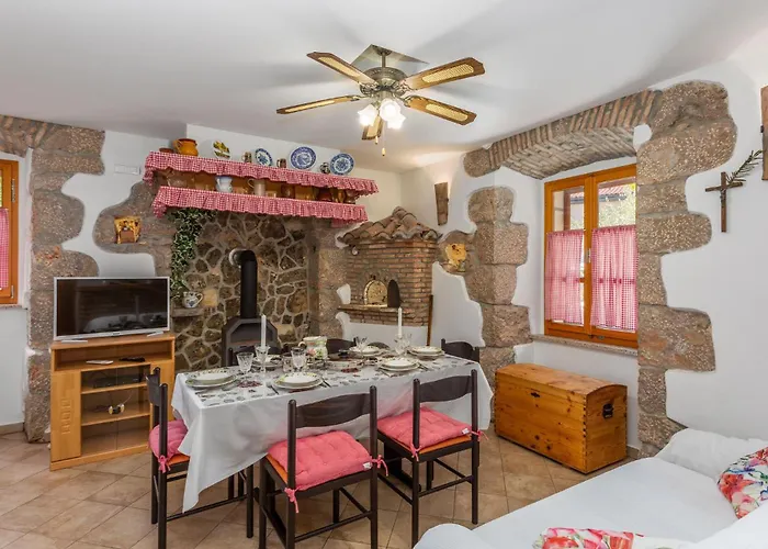 3 Bedroom Awesome In *