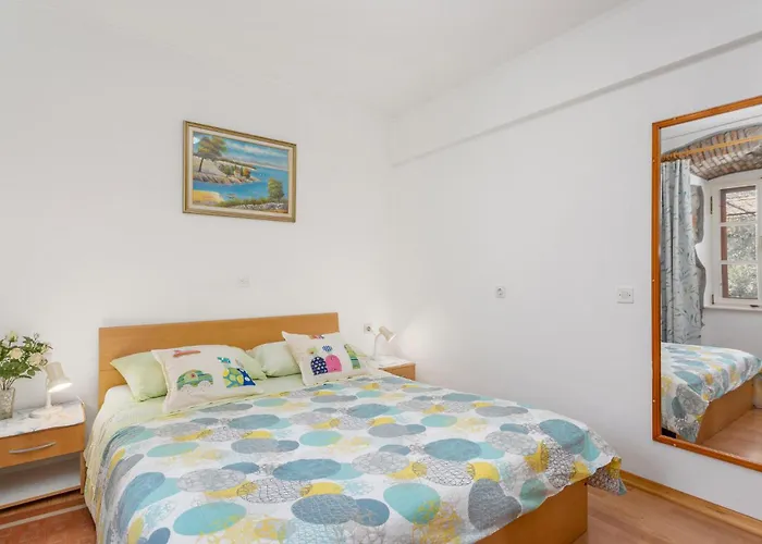Apartament 3 Bedroom Awesome In
