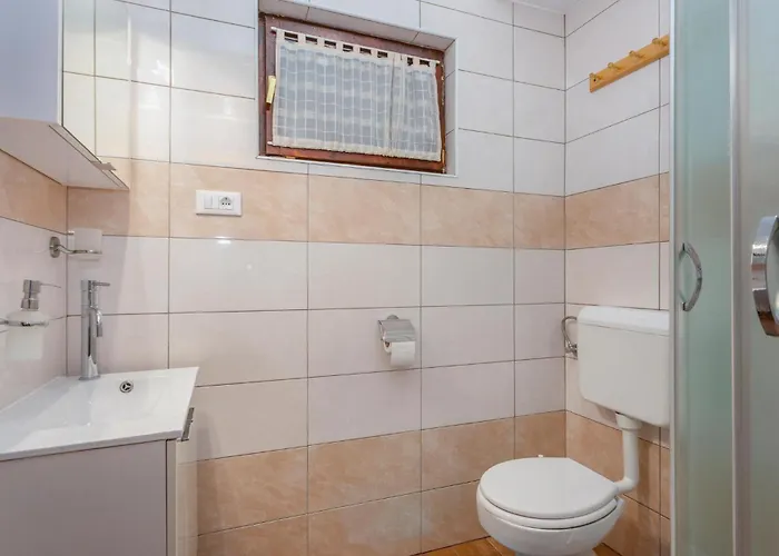 아파트 3 Bedroom Awesome In