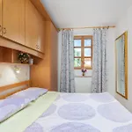 3 Bedroom Awesome In Lägenhet Malinska